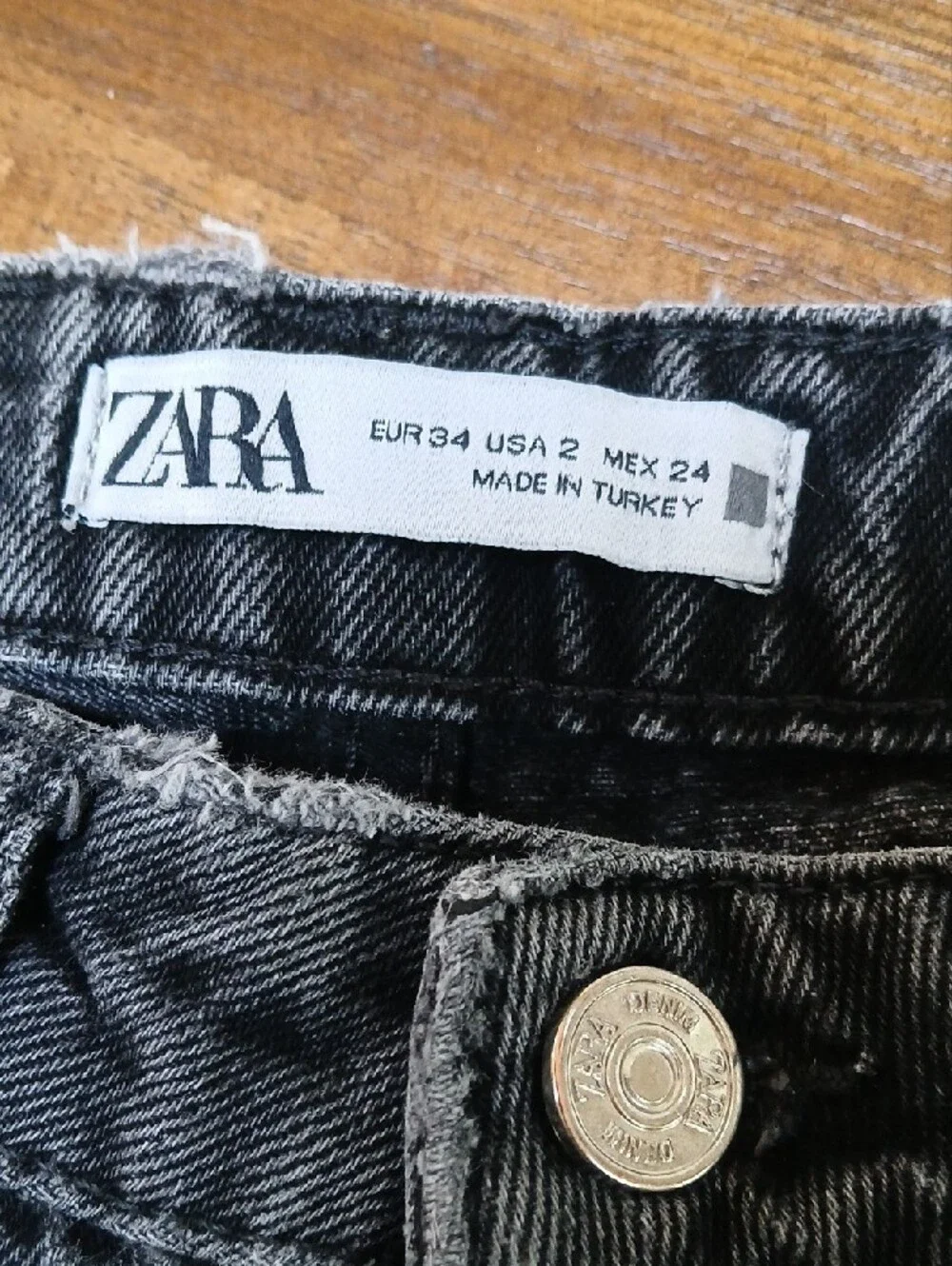 Zara Straight Black Washed Jeans with Frayed Hem